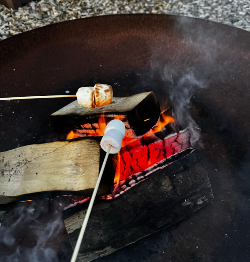 Campfire nights- our guide to the perfect evening around the pit